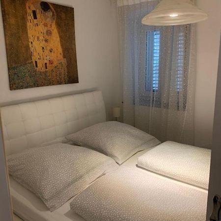 Apartman Annamaria Црес Екстер'єр фото